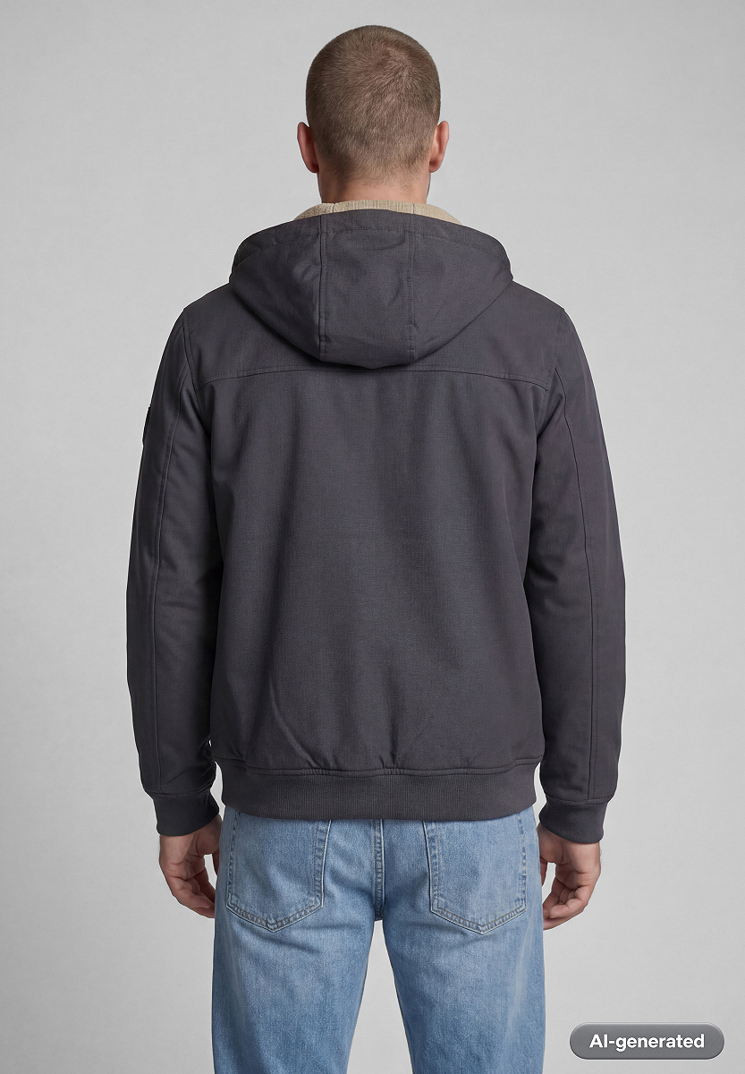 Softshell Jacke mit abnehmbarer  Kapuze